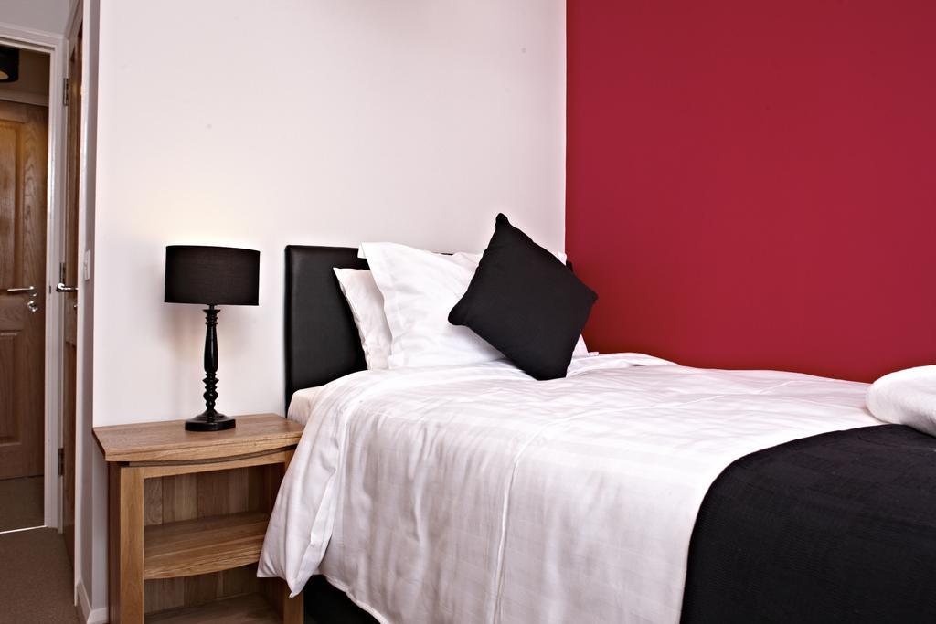 The Ferry House Inn Plymouth Chambre photo