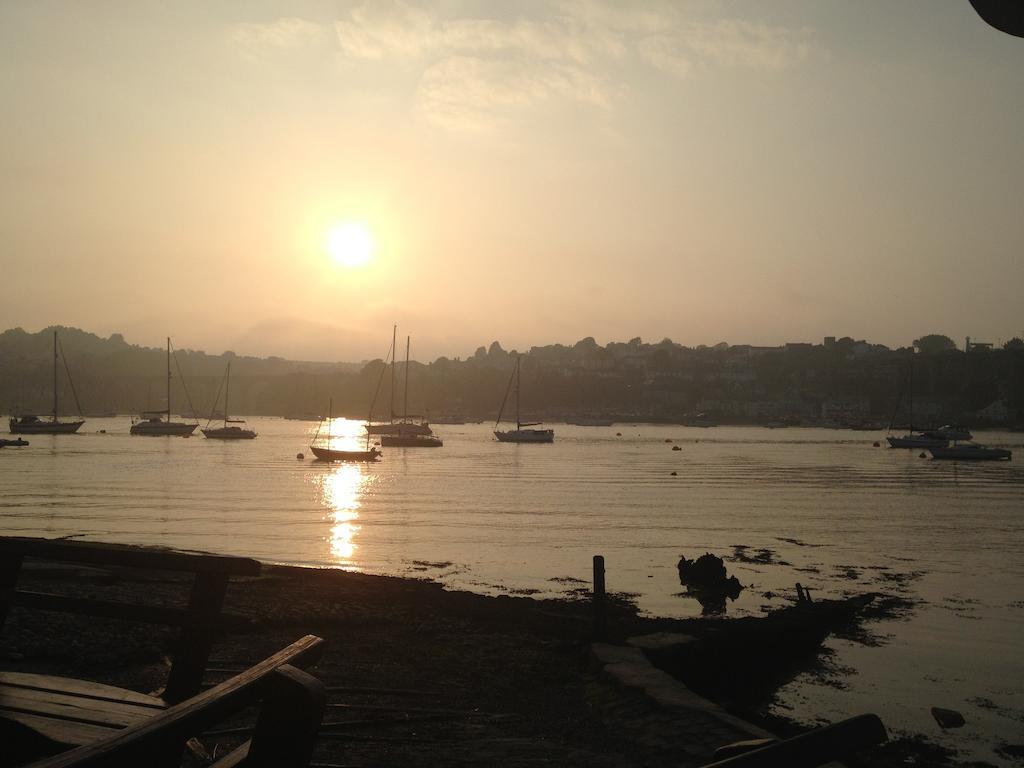 The Ferry House Inn Plymouth Chambre photo